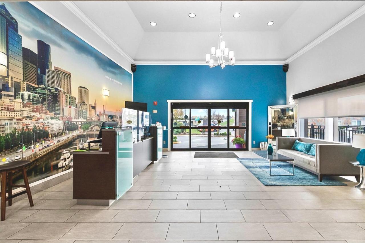 La Quinta Inn By Wyndham Everett Exteriér fotografie