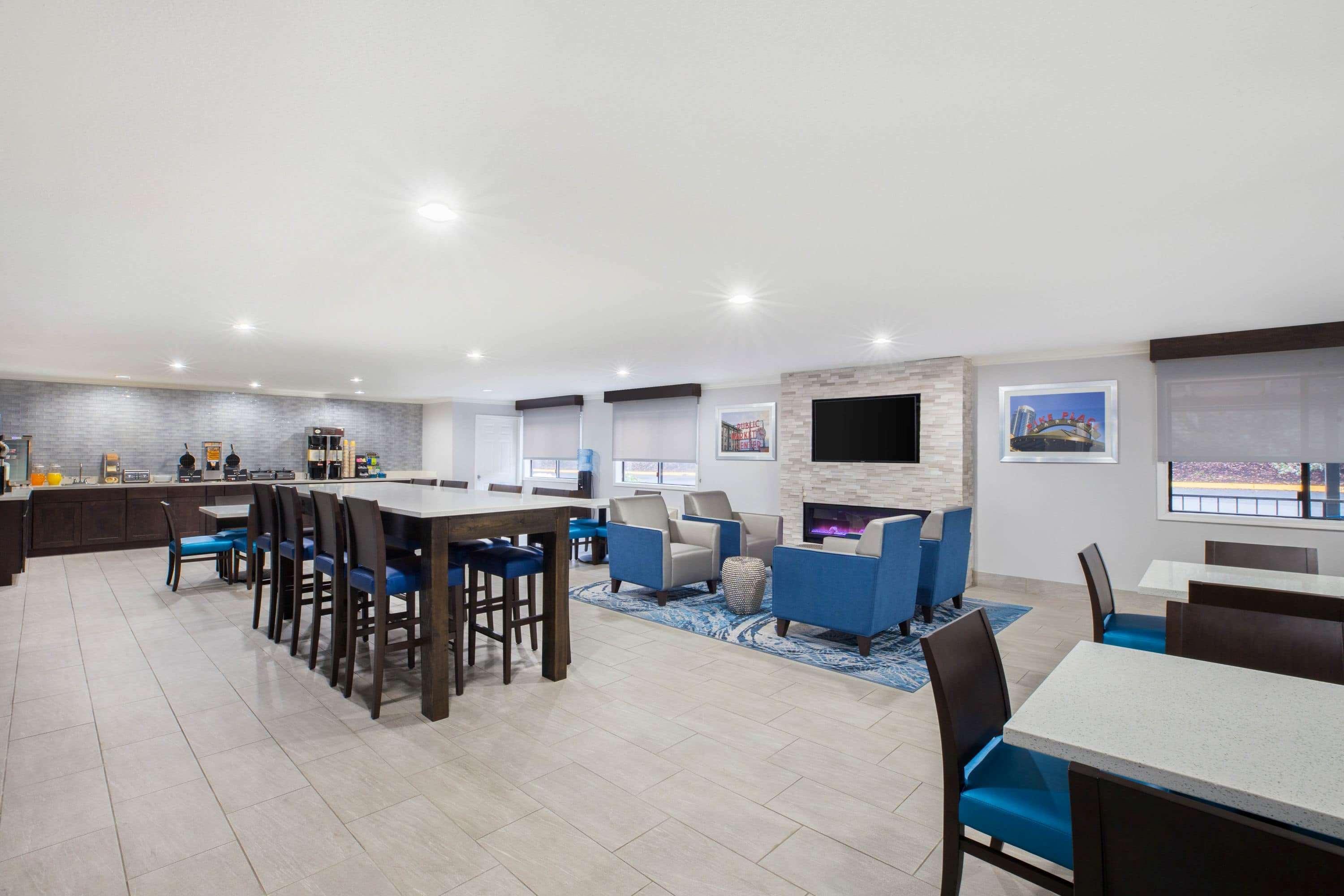 La Quinta Inn By Wyndham Everett Exteriér fotografie