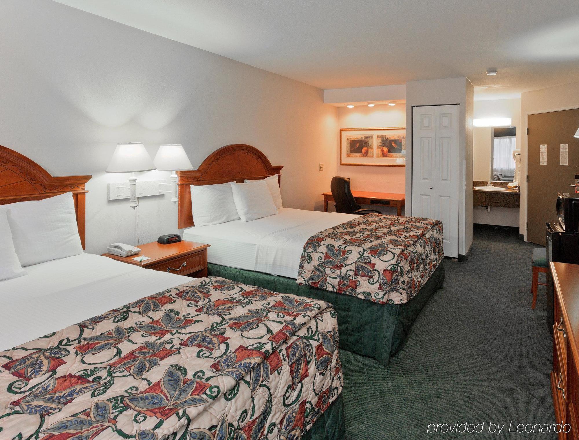 La Quinta Inn By Wyndham Everett Exteriér fotografie